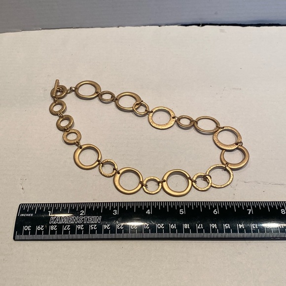 NIB Approximately 16” Goldtone Link Necklace in Black Velvet Gift Box - Picture 2 of 5